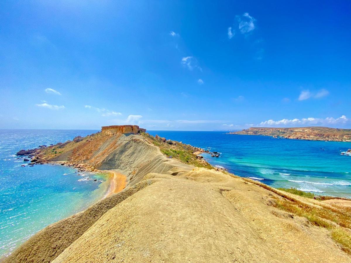 F2 - Lovely Two Bedrooms Flat Sea View, St Julians Saint Julian's Eksteriør bilde