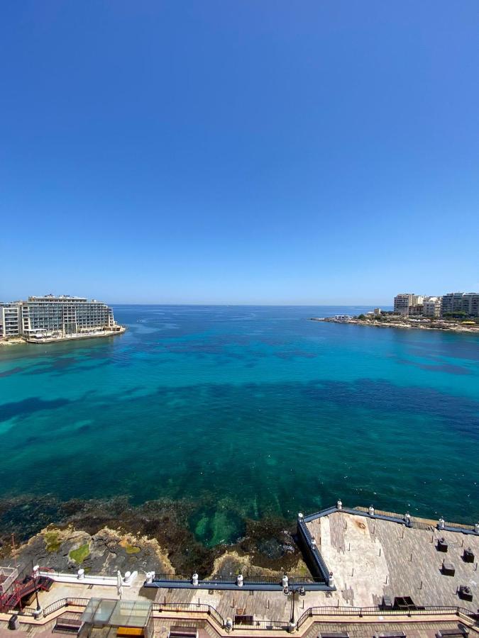 F2 - Lovely Two Bedrooms Flat Sea View, St Julians Saint Julian's Eksteriør bilde
